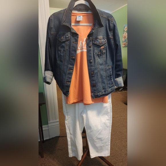 TRIBAL JEANS Capris Off-White - Picture 9 of 10